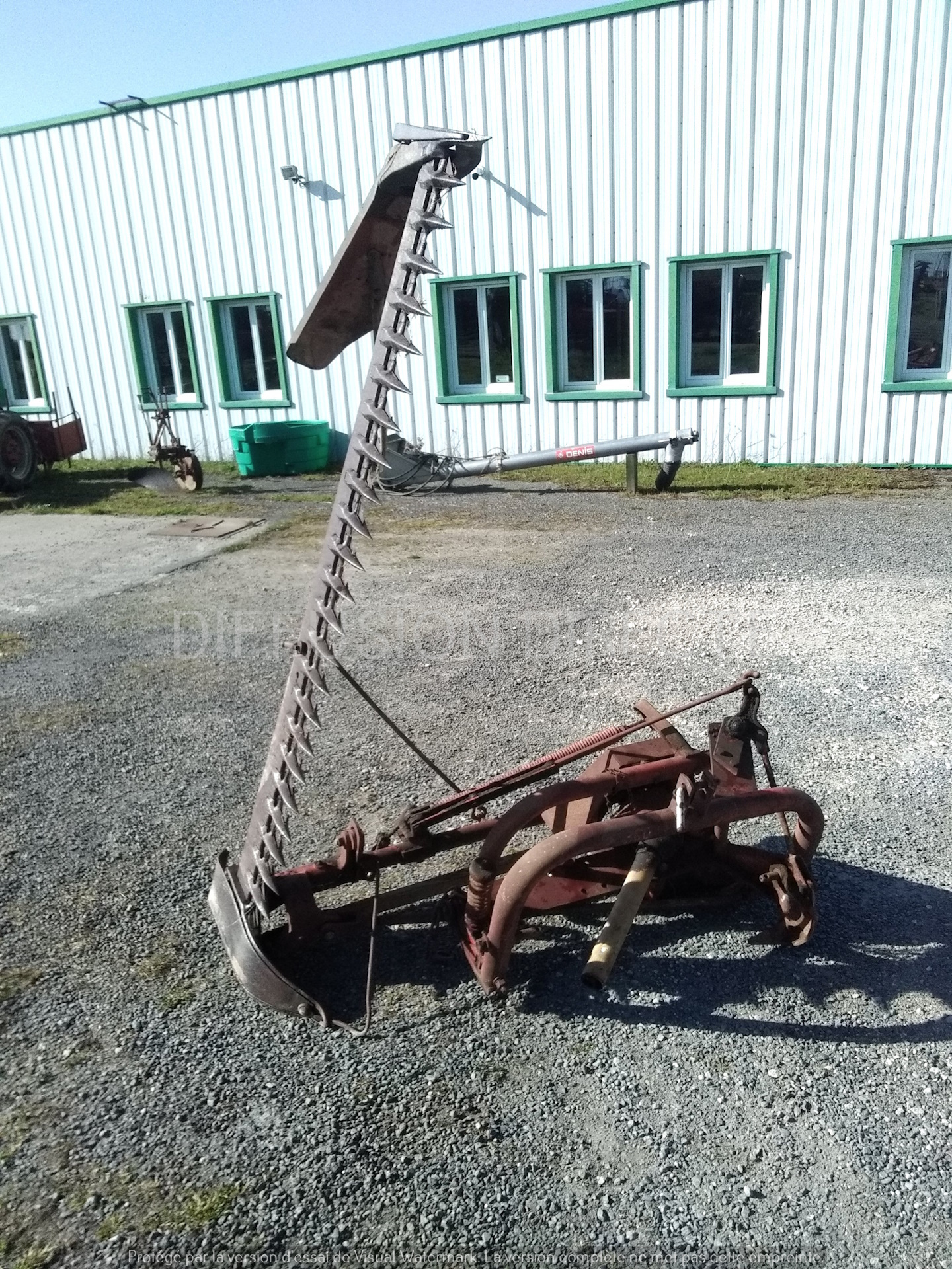MASSEY FERGUSON FAUCHEUSE F 832 Faucheuse