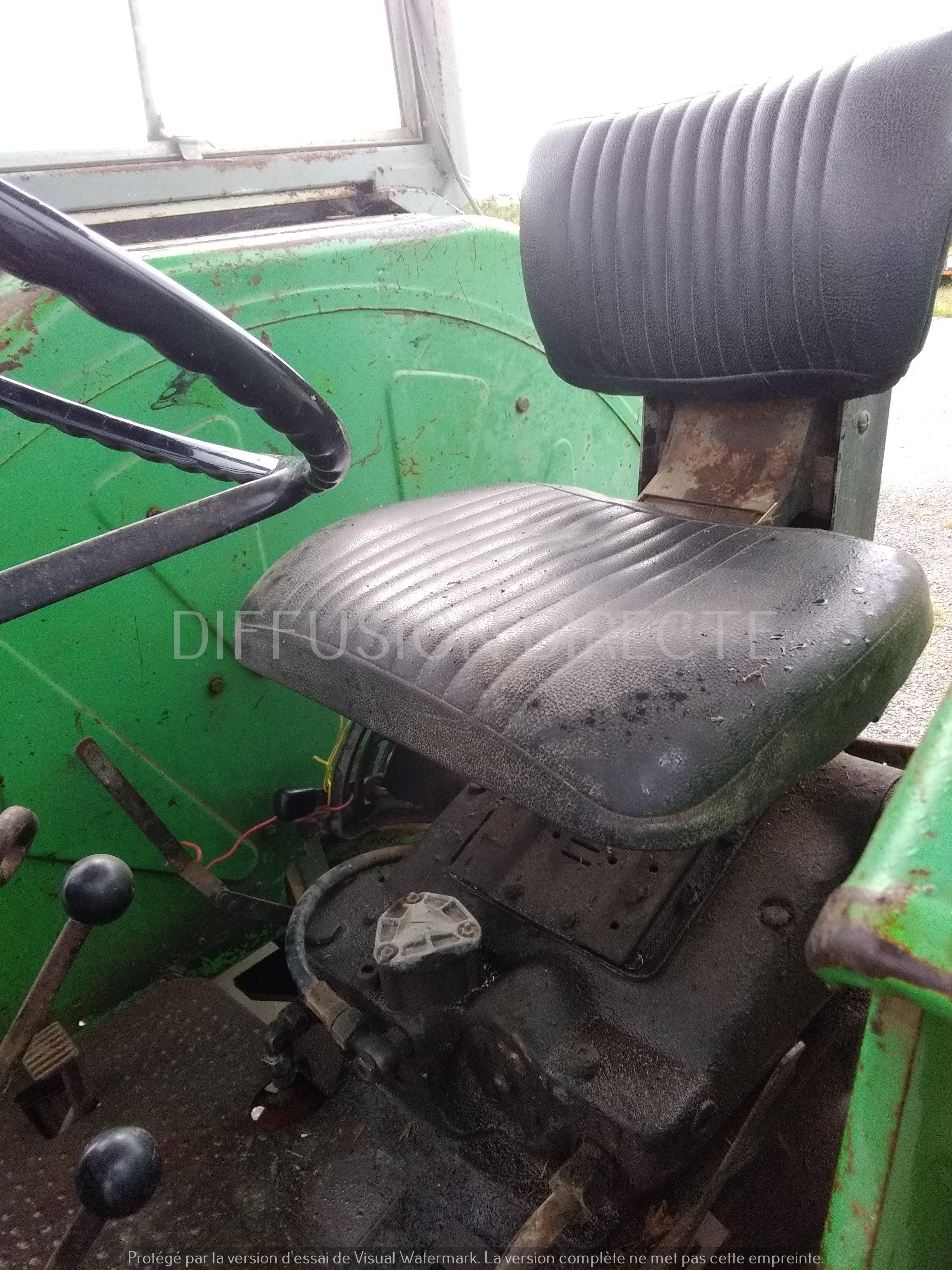 DEUTZ-FAHR TRACTEUR AGRICOLE 68-06 Tracteur