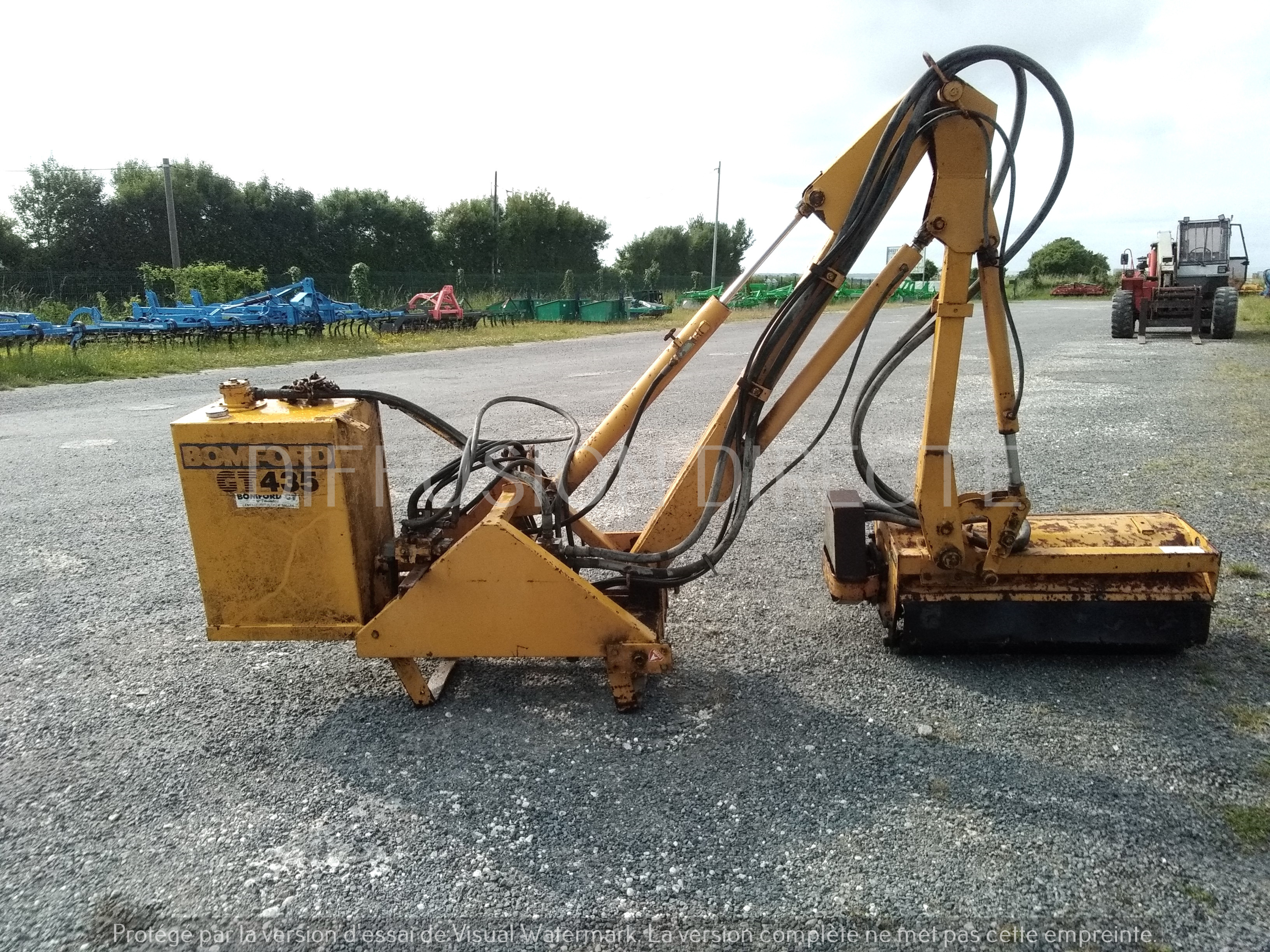 BOMFORD ELAGUEUSE GT 435 Broyeur - Gyro - Epareuse