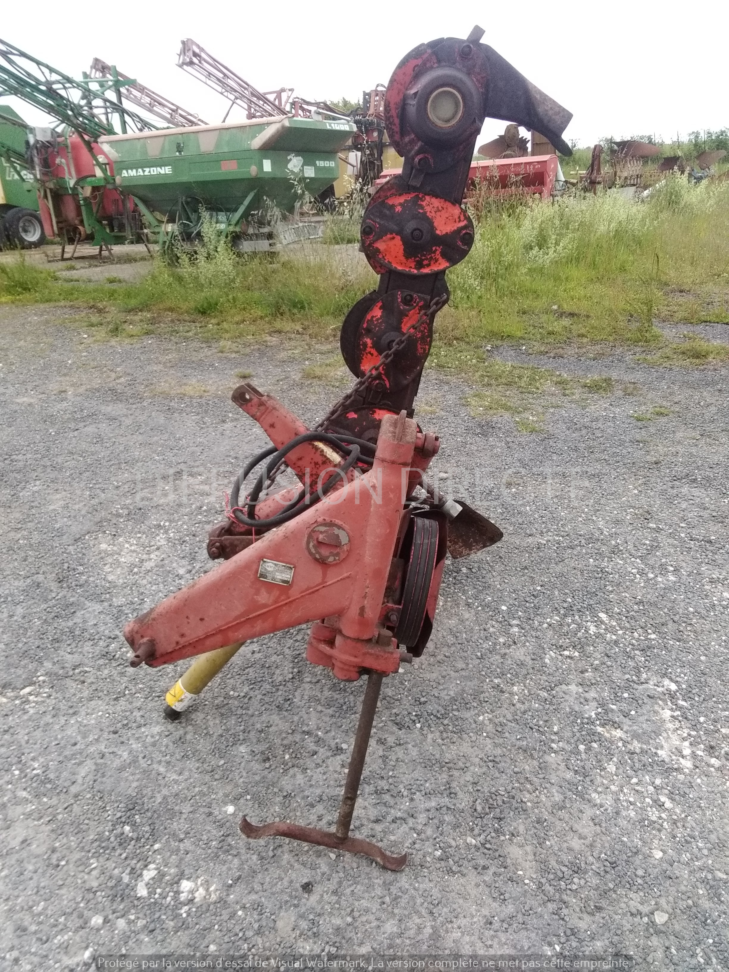 KUHN FAUCHEUSE GMD 44 Faucheuse