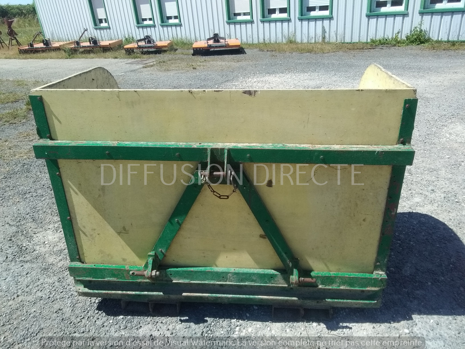 JOHN DEERE TRACTEUR 1120 Tracteur