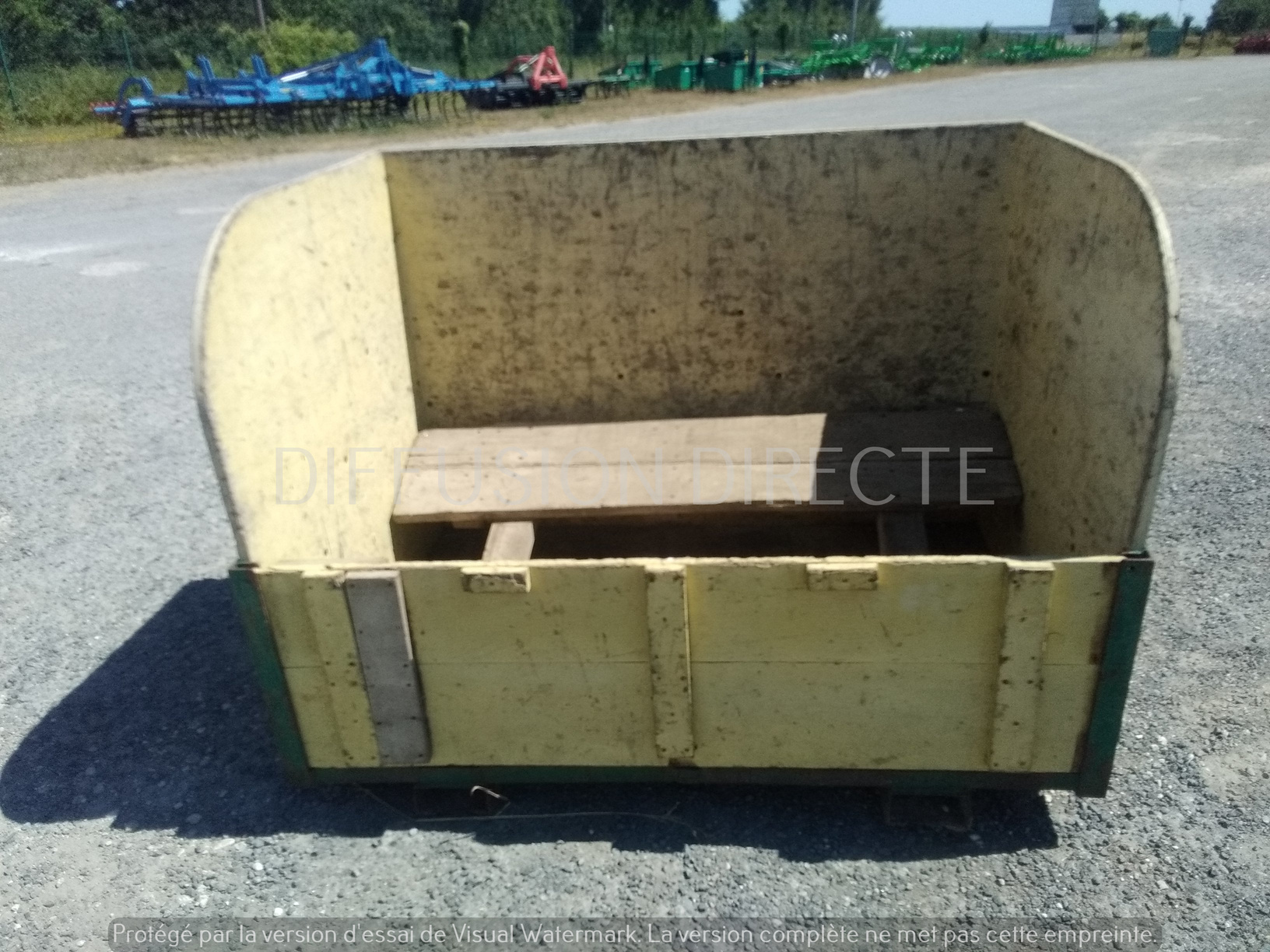 JOHN DEERE TRACTEUR 1120 Tracteur