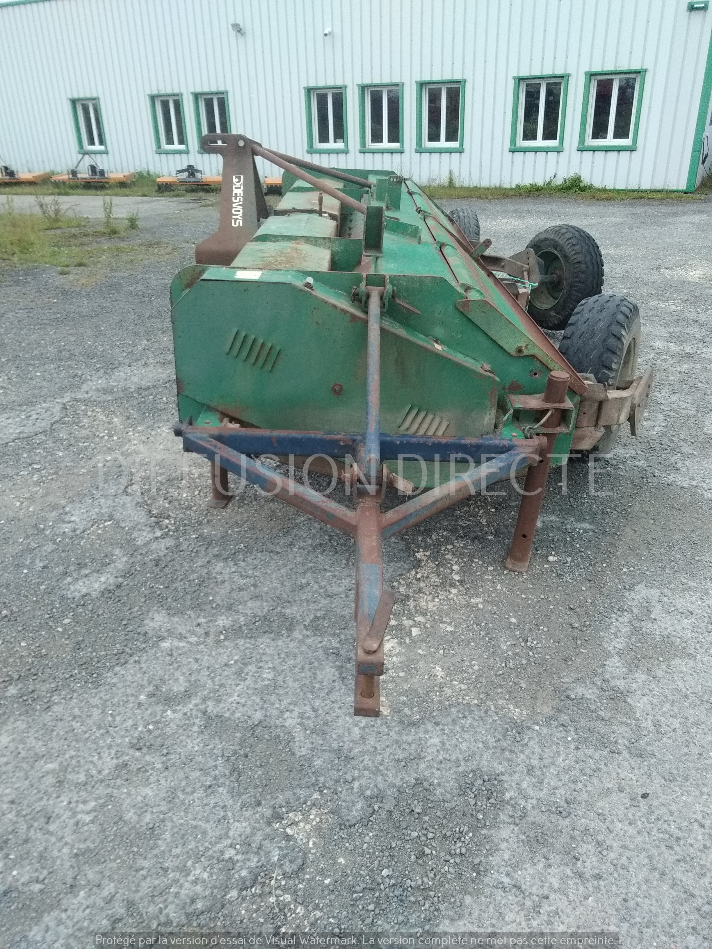 DESVOYS BROYEUR A AXE HORIZONTAL 2400 Broyeur - Gyro - Epareuse