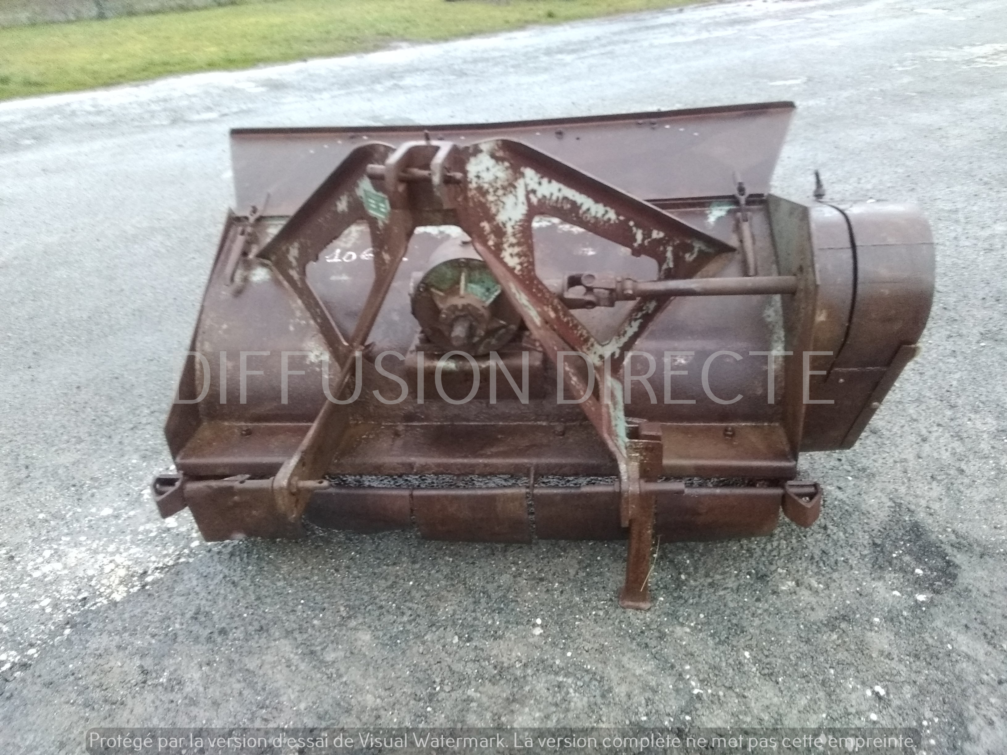 NICOLAS BROYEUR A AXE HORIZONTAL ROTO 66 Broyeur - Gyro - Epareuse