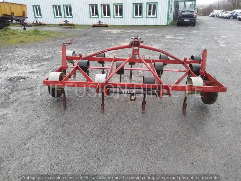 KONGSKILDE VIBROFLEX VF 313 Déchaumeur