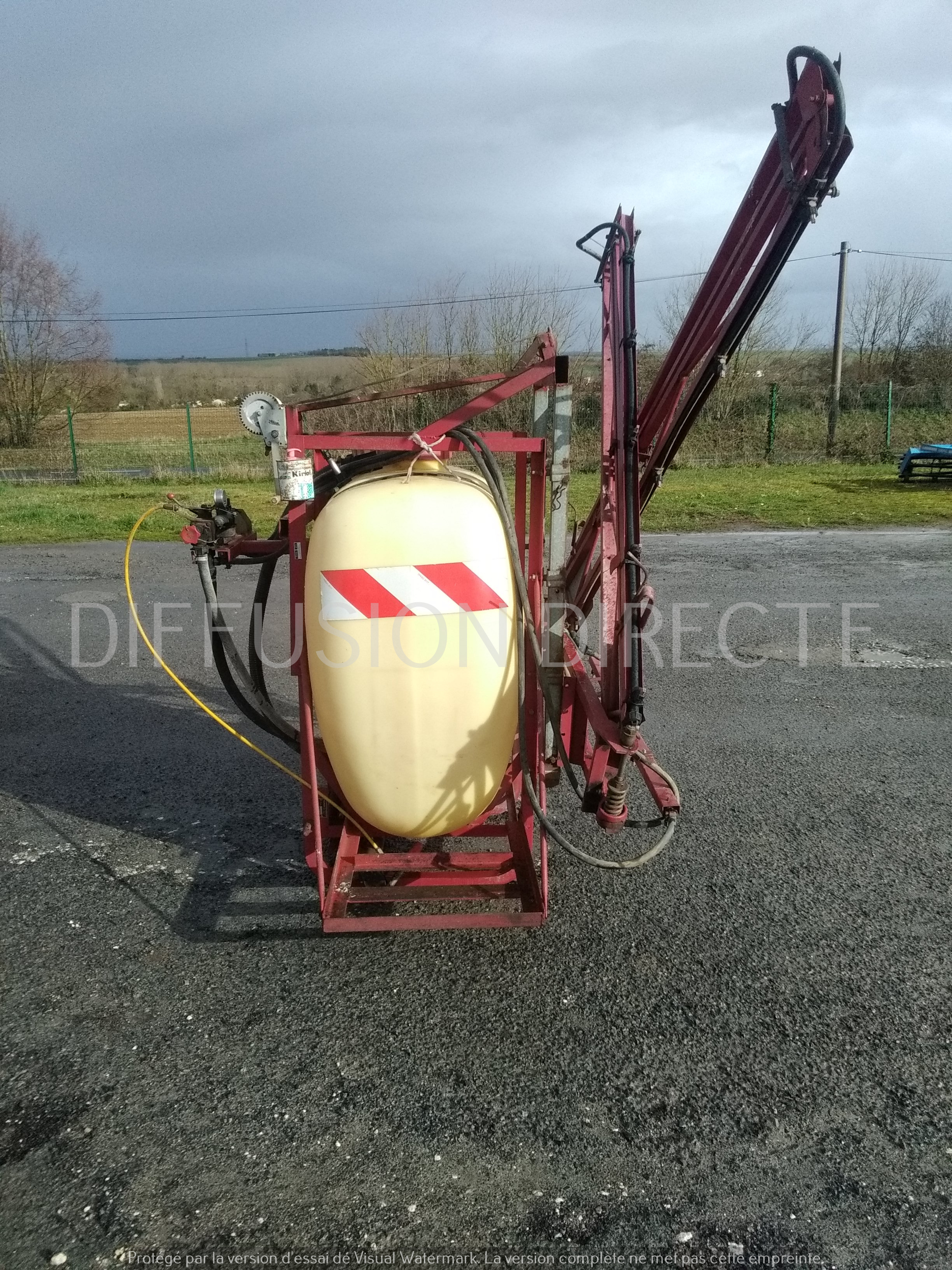 HARDI PULVERISATEUR PORTE NK 600 Pulvérisateur