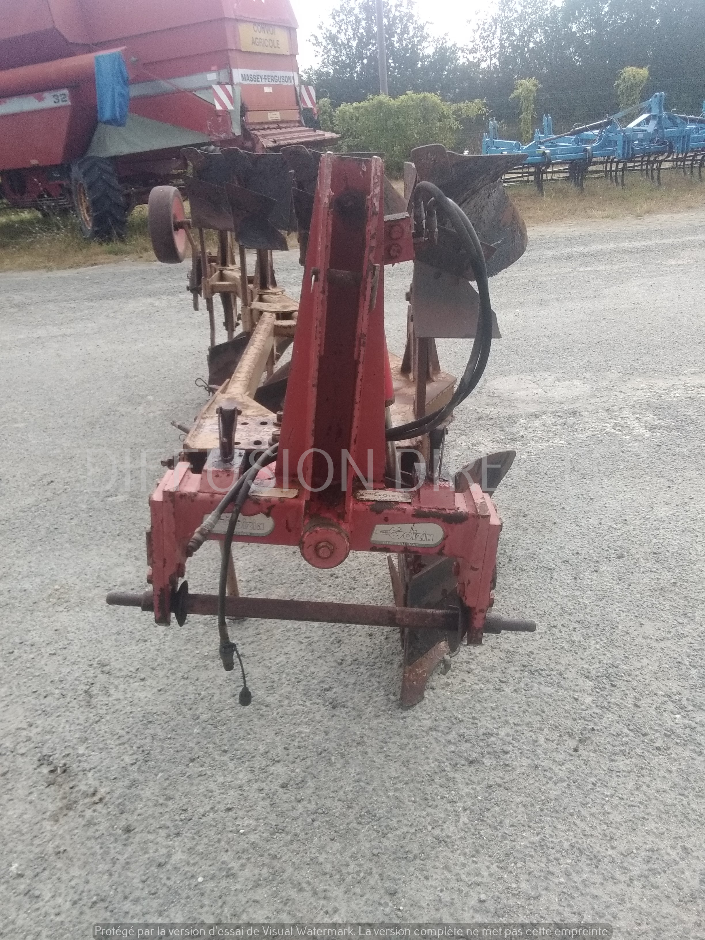 GOIZIN CHARRUE R 905 Charrue