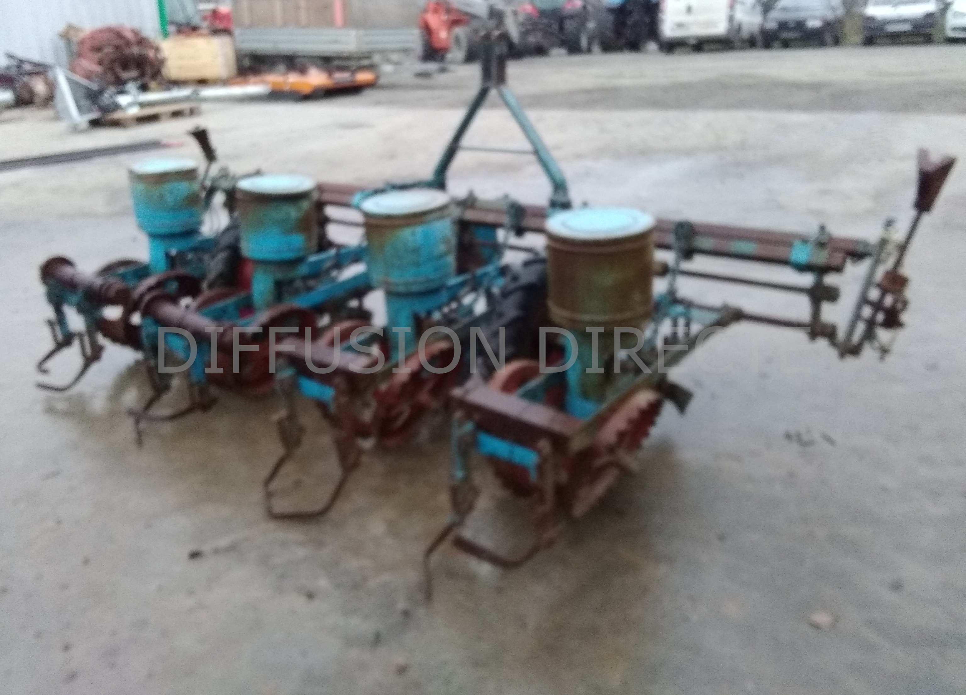 SEMOIR MONOGRAINE MONOSEM 102 SUPER PREFER Diffusion Directe