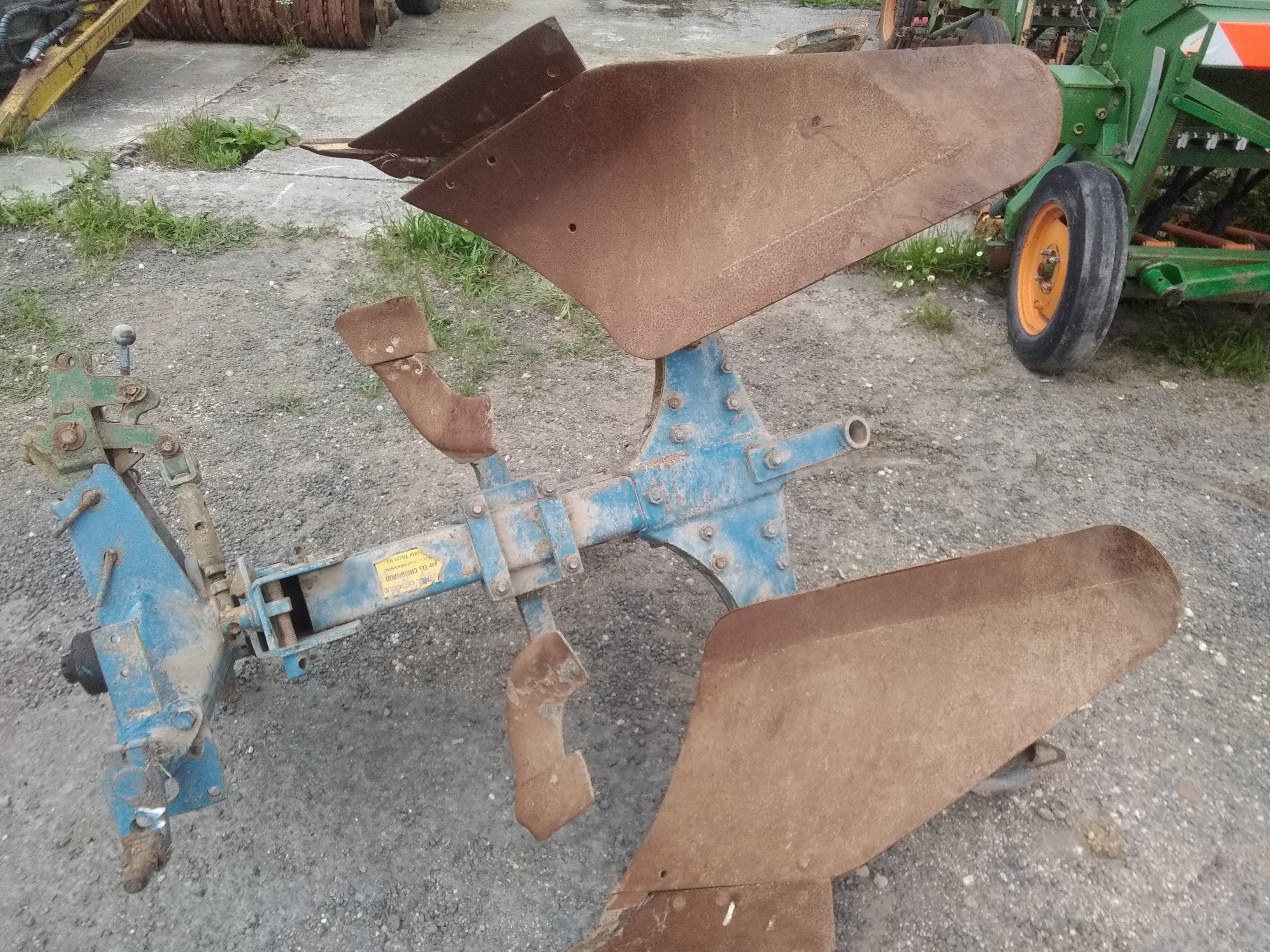 VIAUD CHARRUE C 56 L Charrue