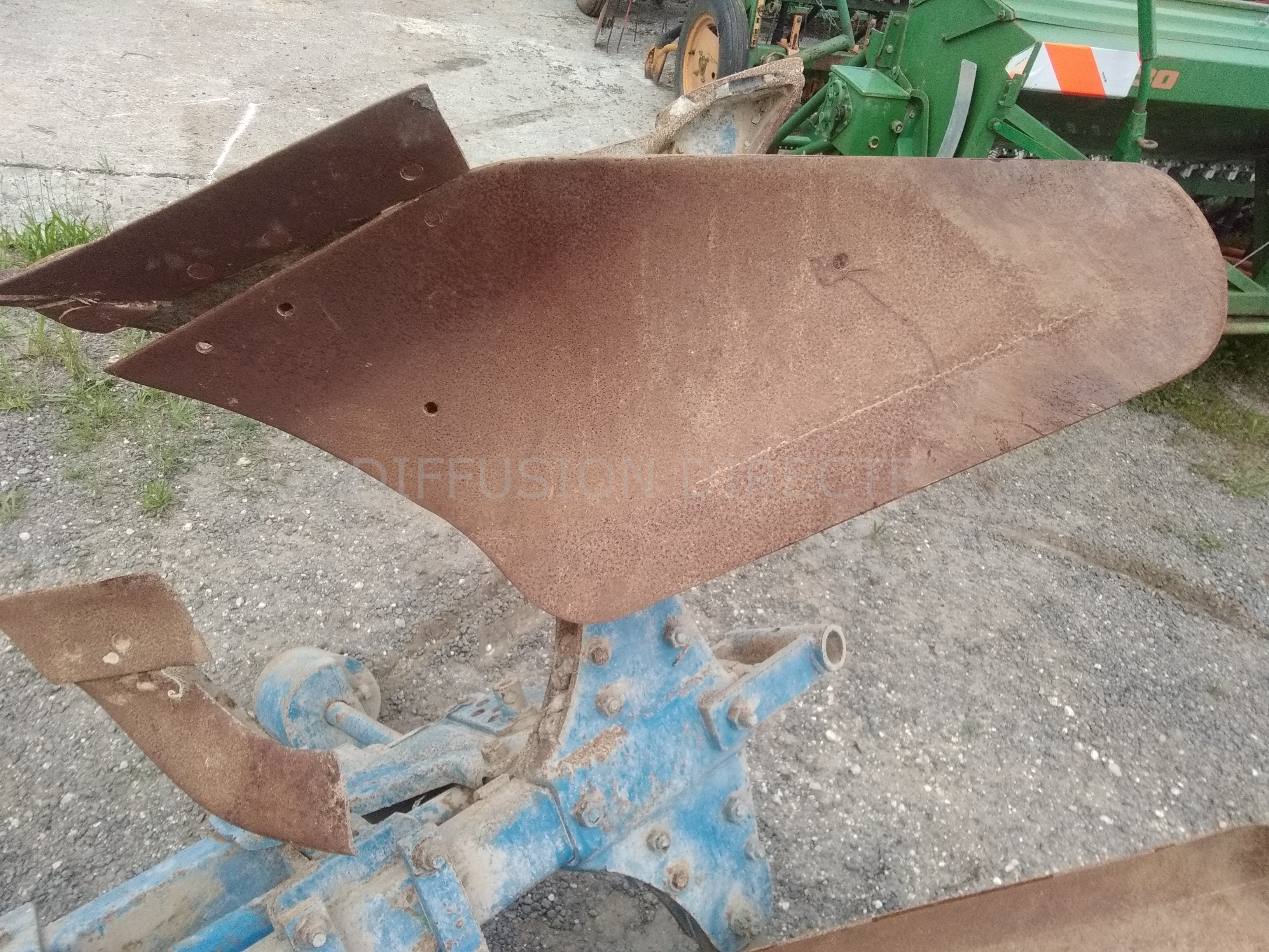 VIAUD CHARRUE C 56 L Charrue