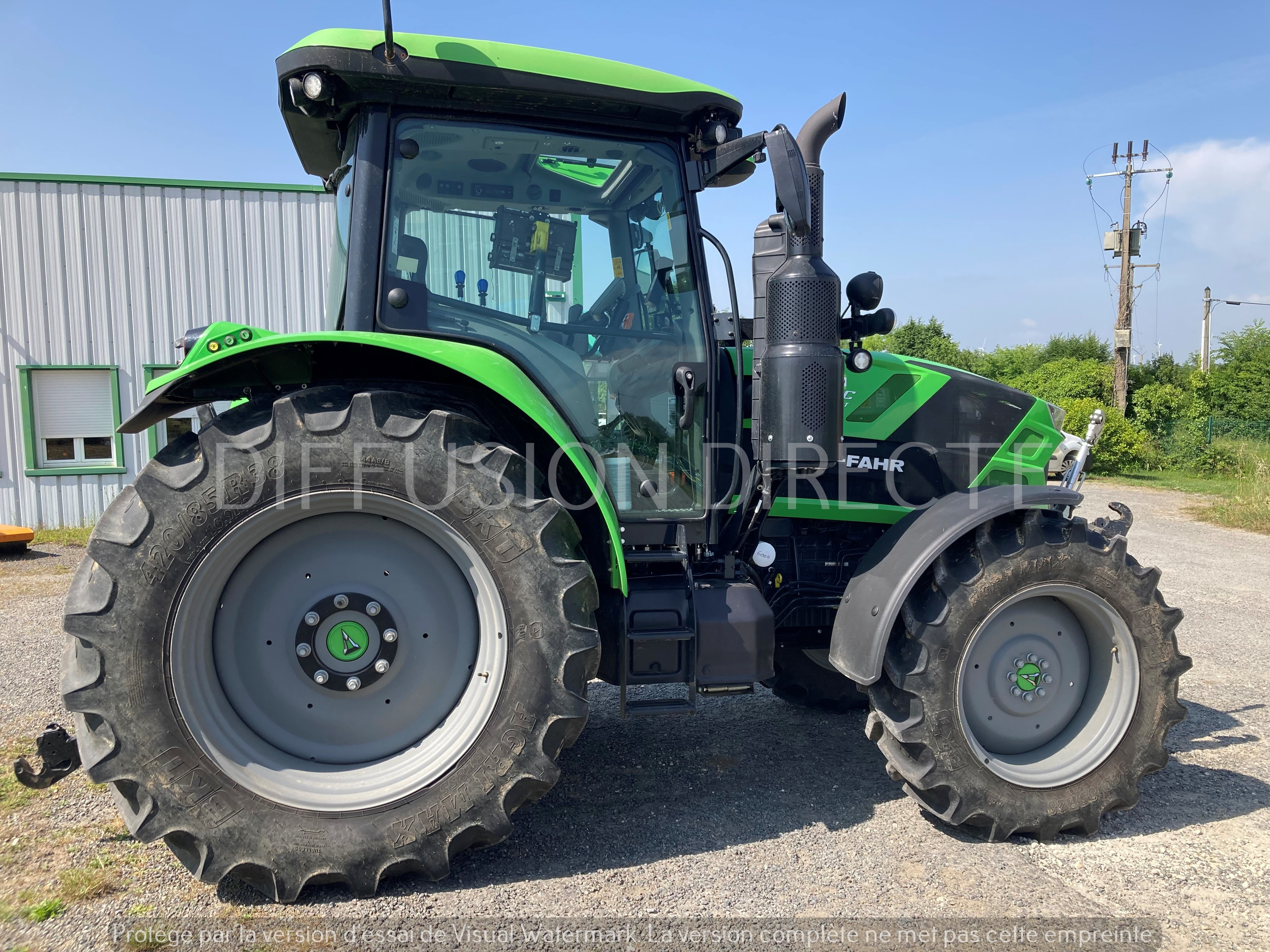DEUTZ-FAHR TRACTEUR AGRICOLE 6125 C RV SHIFT Tracteur