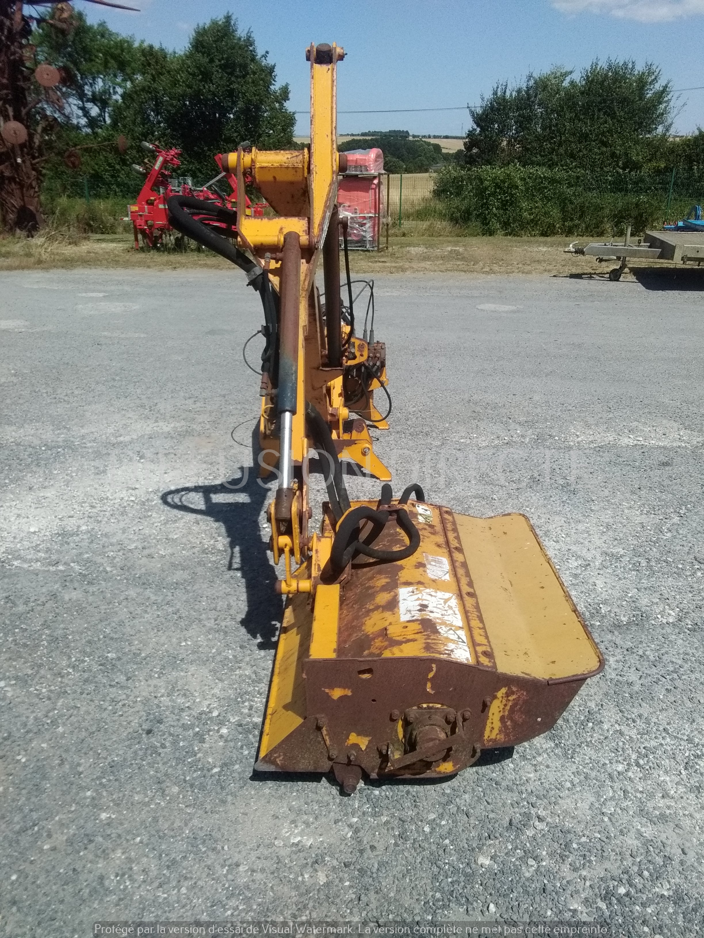 BOMFORD EPAREUSE GT 4471 Broyeur - Gyro - Epareuse