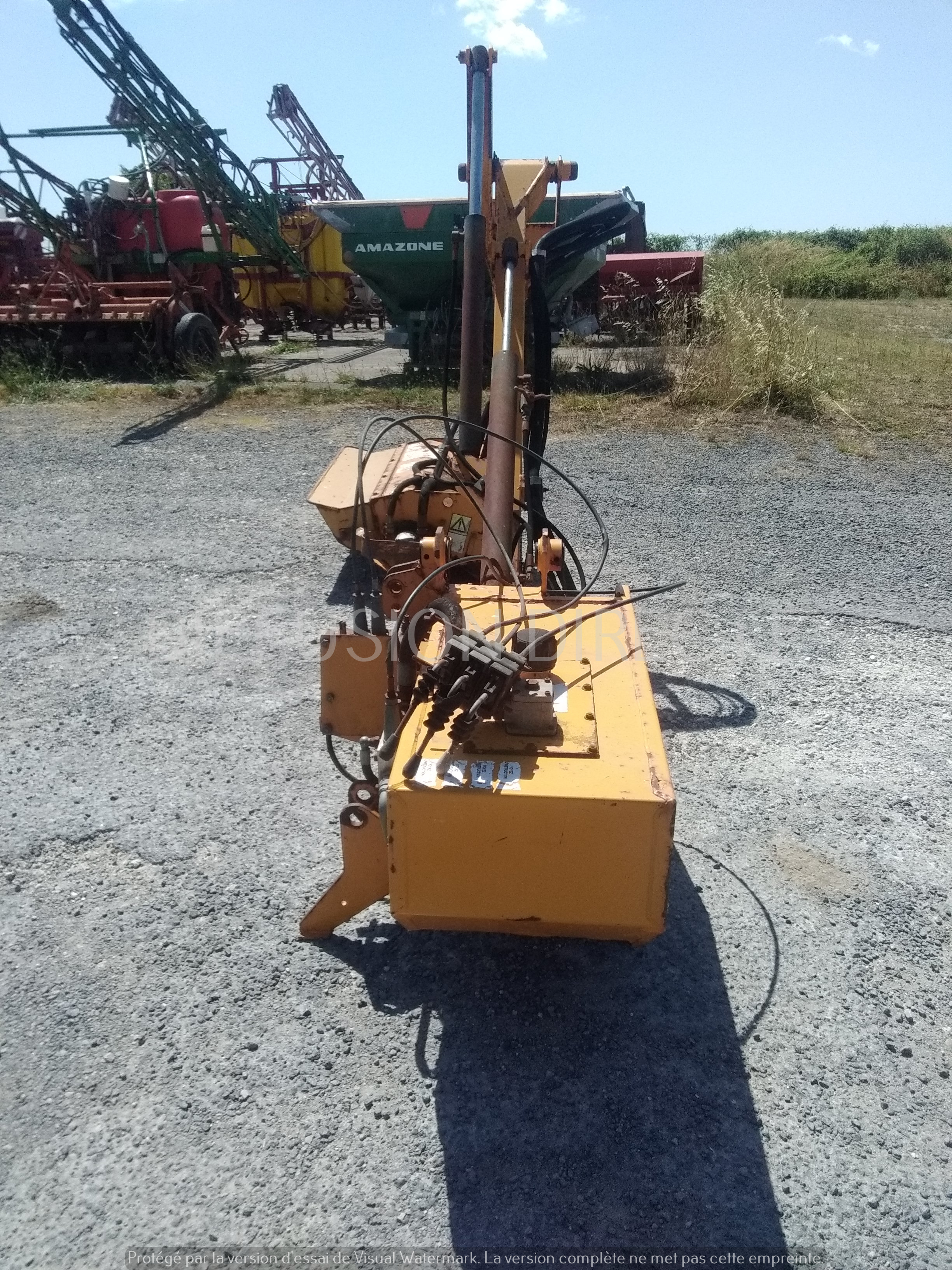 BOMFORD EPAREUSE GT 4471 Broyeur - Gyro - Epareuse