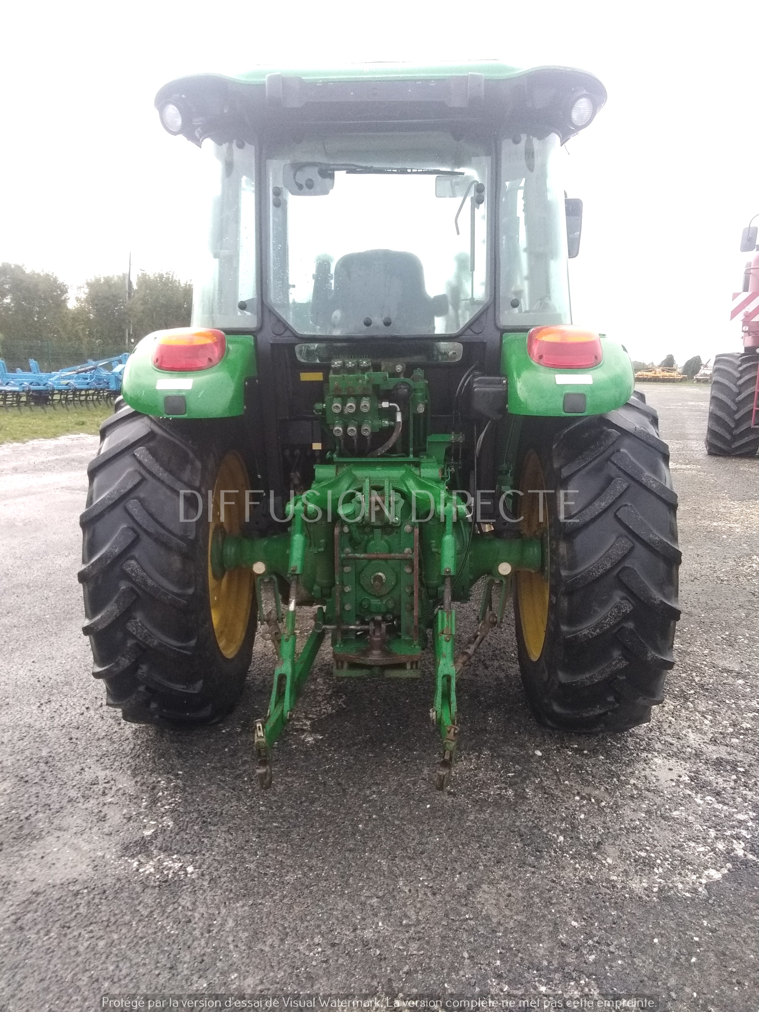 JOHN DEERE TRACTEUR AGRICOLE 5090 M Tracteur