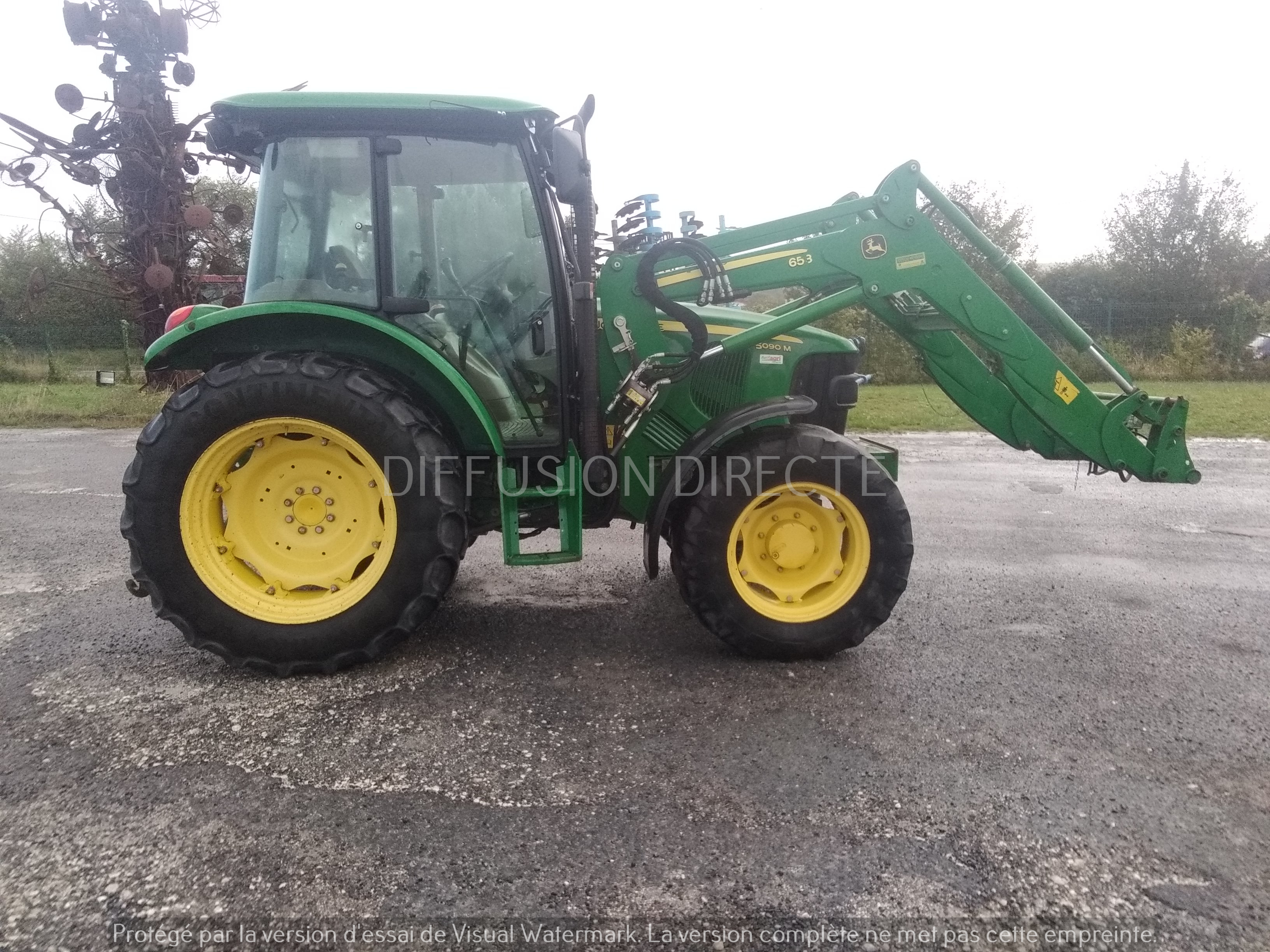 JOHN DEERE TRACTEUR AGRICOLE 5090 M Tracteur