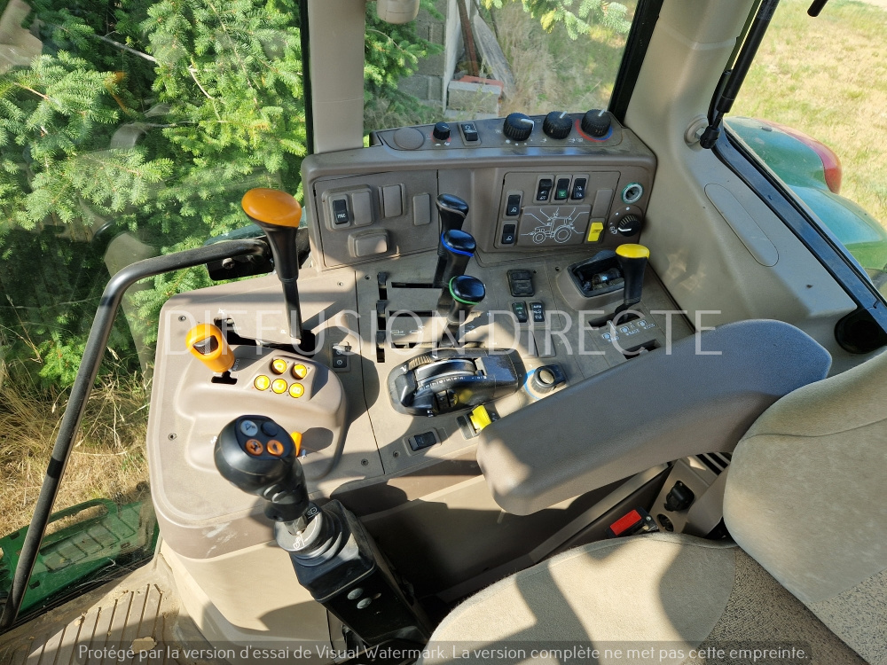 JOHN DEERE TRACTEUR AGRICOLE 6110M Tracteur