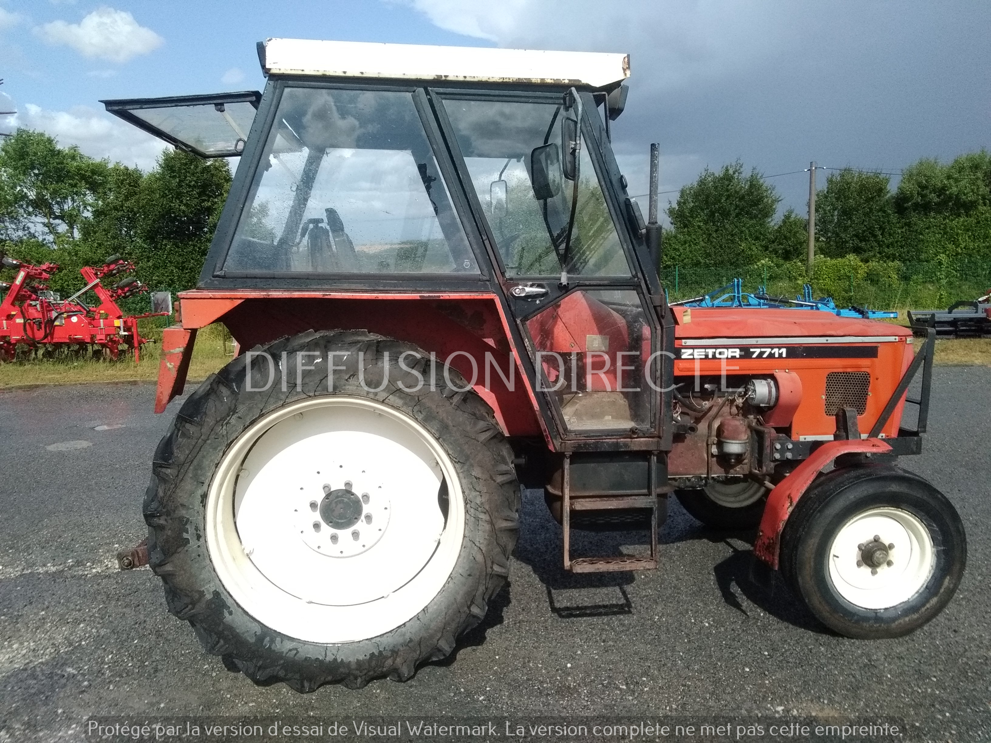 ZETOR TRACTEUR 70.11 Tracteur