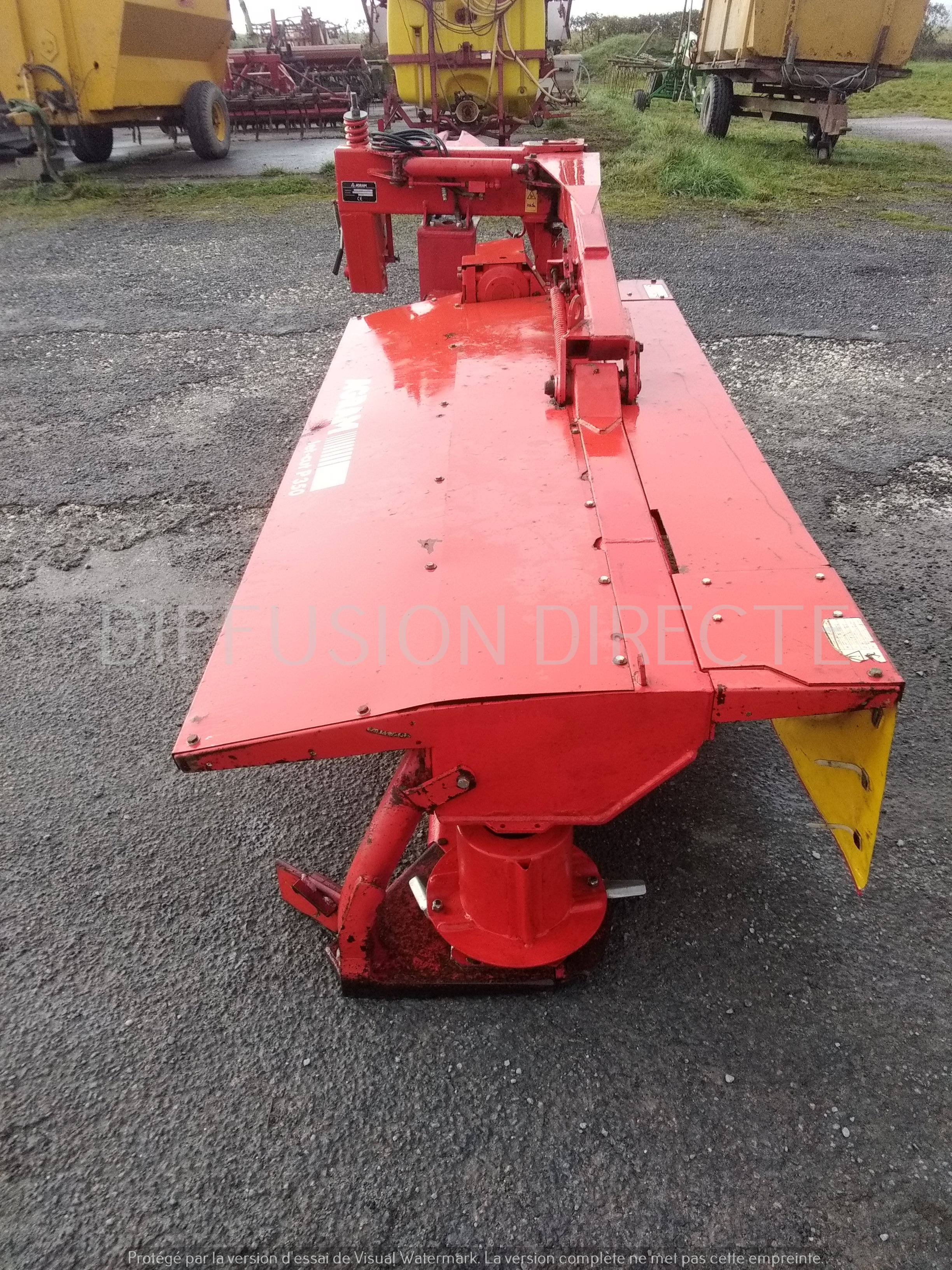 AGRAM FAUCHEUSE YET CUT P350 Faucheuse