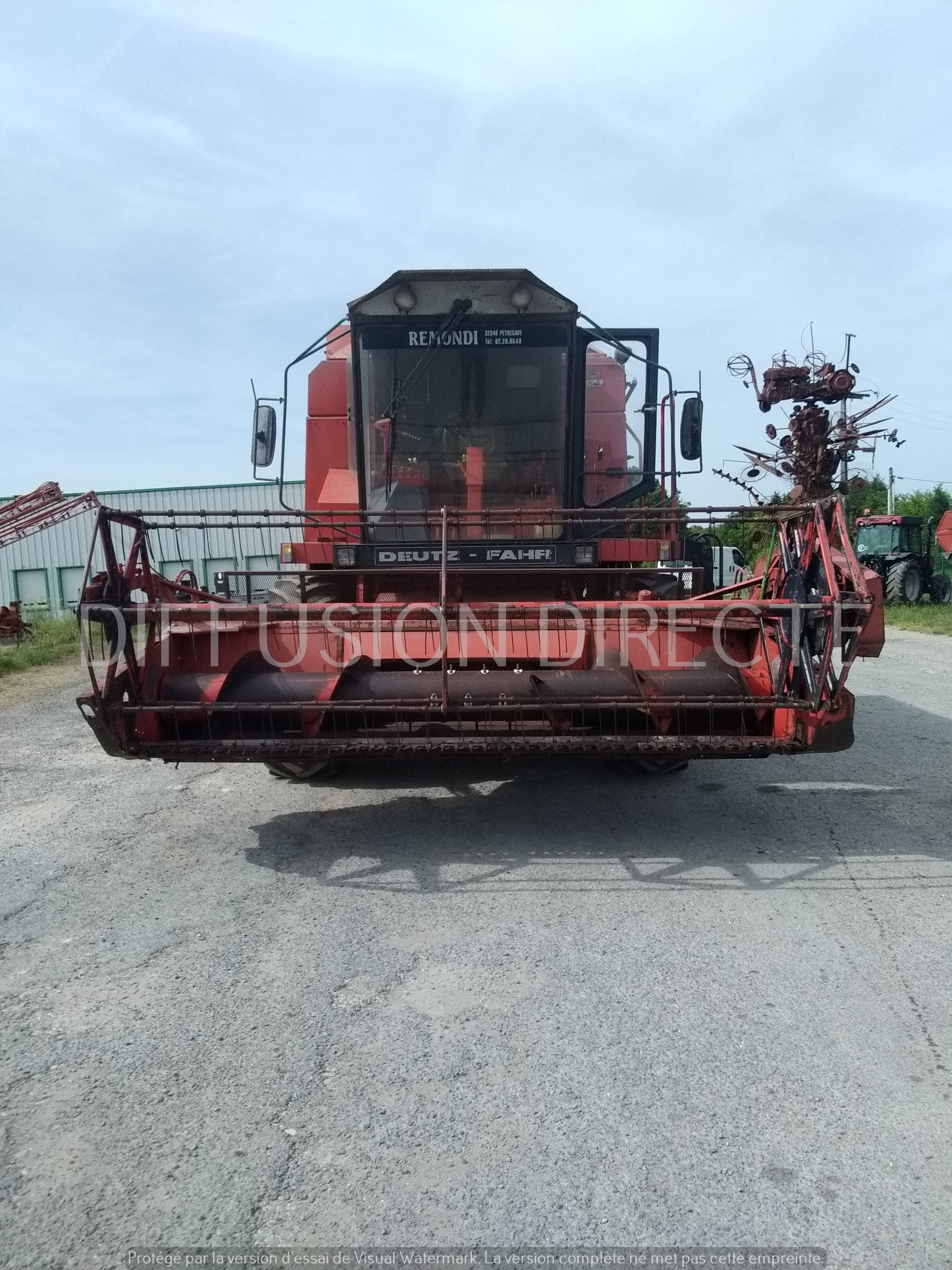 DEUTZ-FAHR MOISSONNEUSE BATTEUSE 2680 Moissonneuse Batteuse - Ensileuse