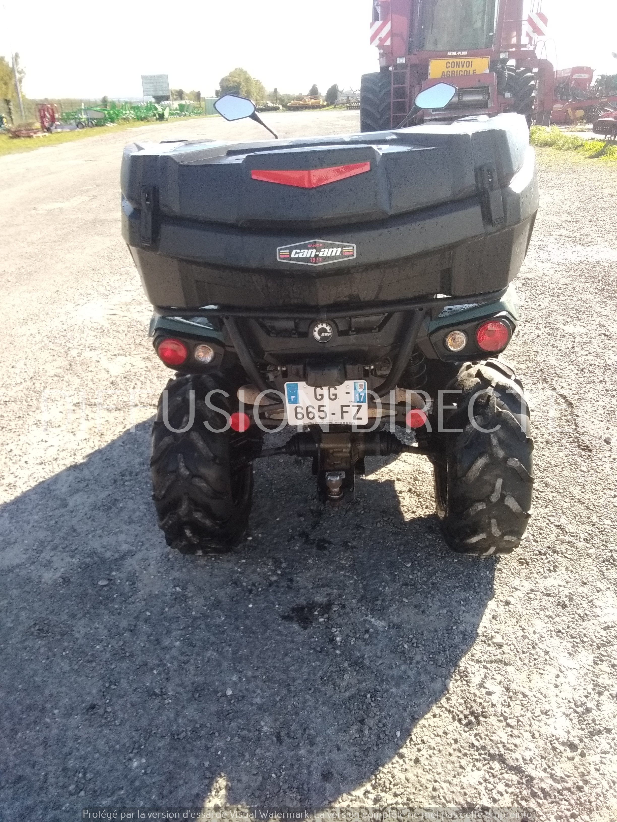 CAN-AM QUAD OUTLANDER Tracteur
