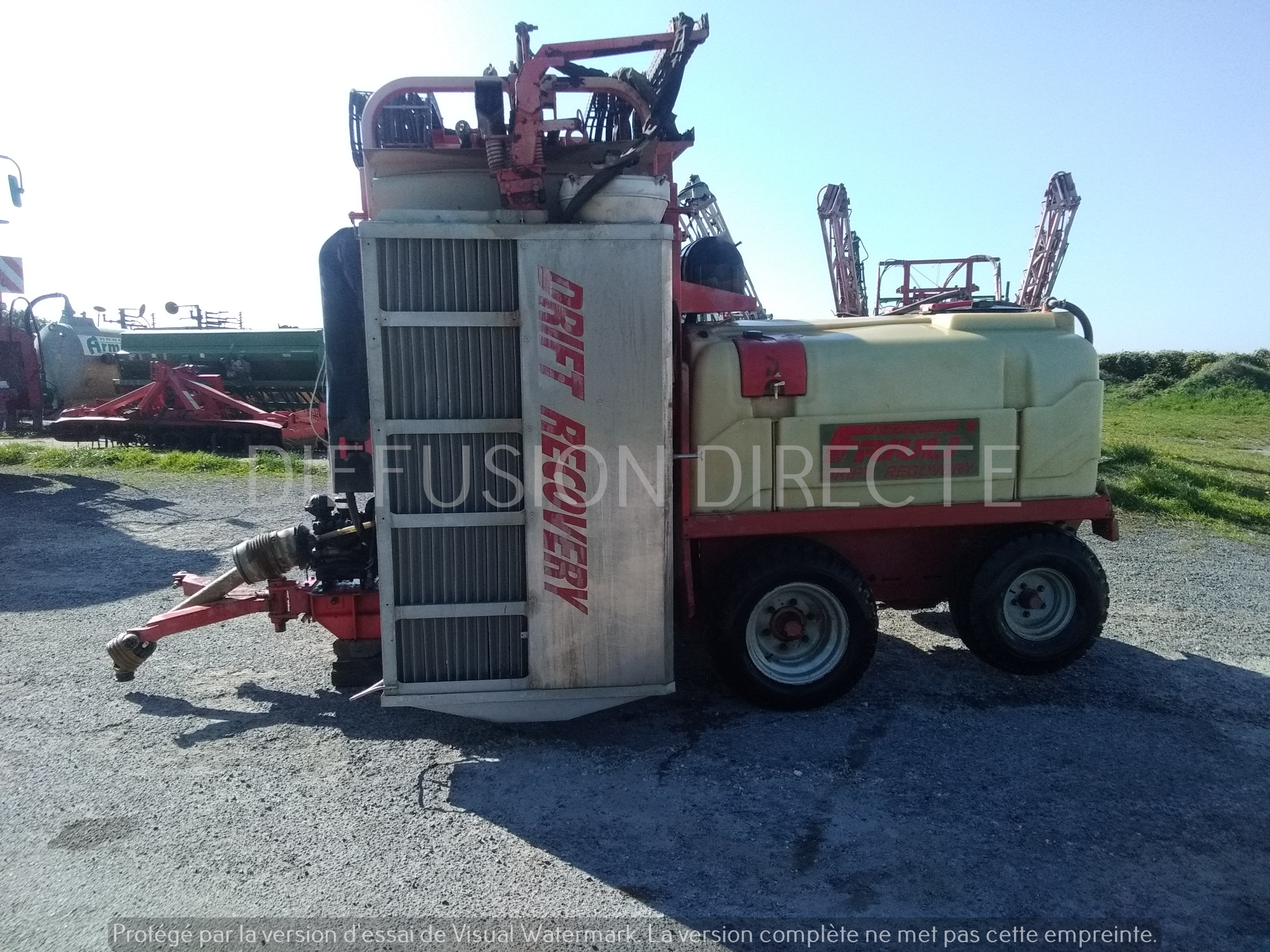 FRIULI PULVERISATEUR TRAINE DRIFT RECOVERY Pulvérisateur