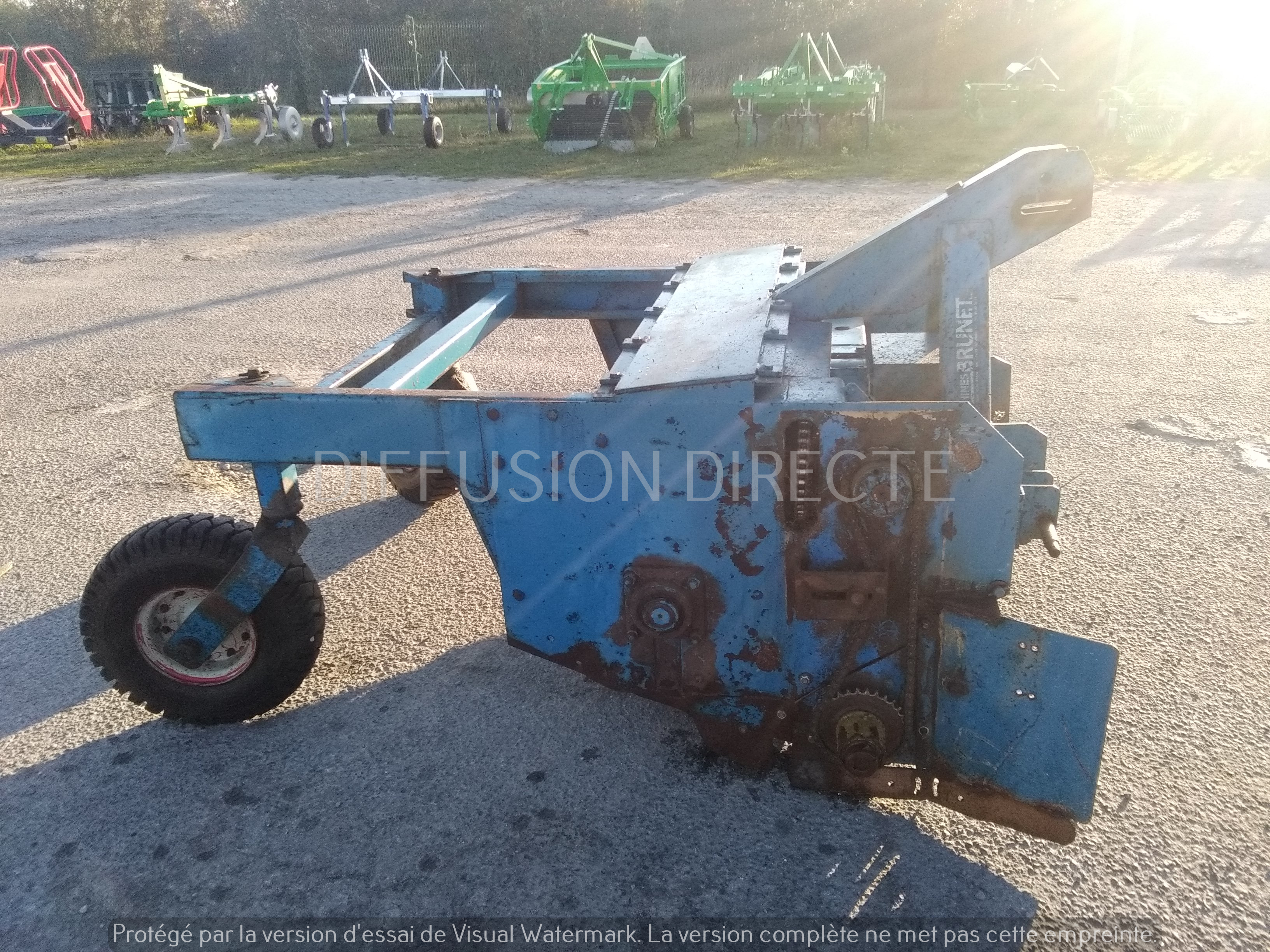 BRUNET BROYEUR A SARMENTS BRM 125 Broyeur - Gyro - Epareuse