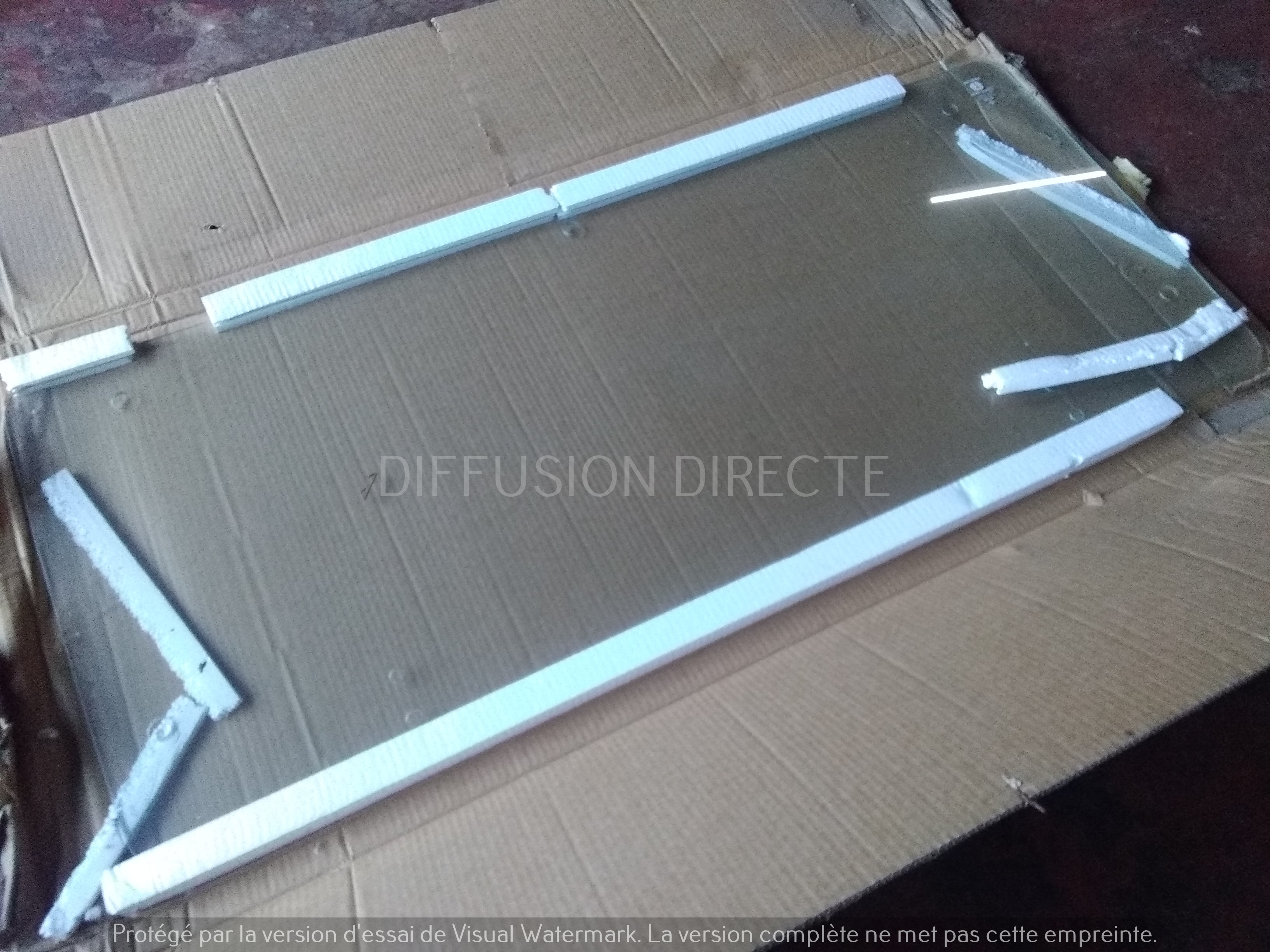  VITRE CABINE : HAYON ARRIERE POUR TRACTEURS FIAT Destockage pièces neuves et occasions