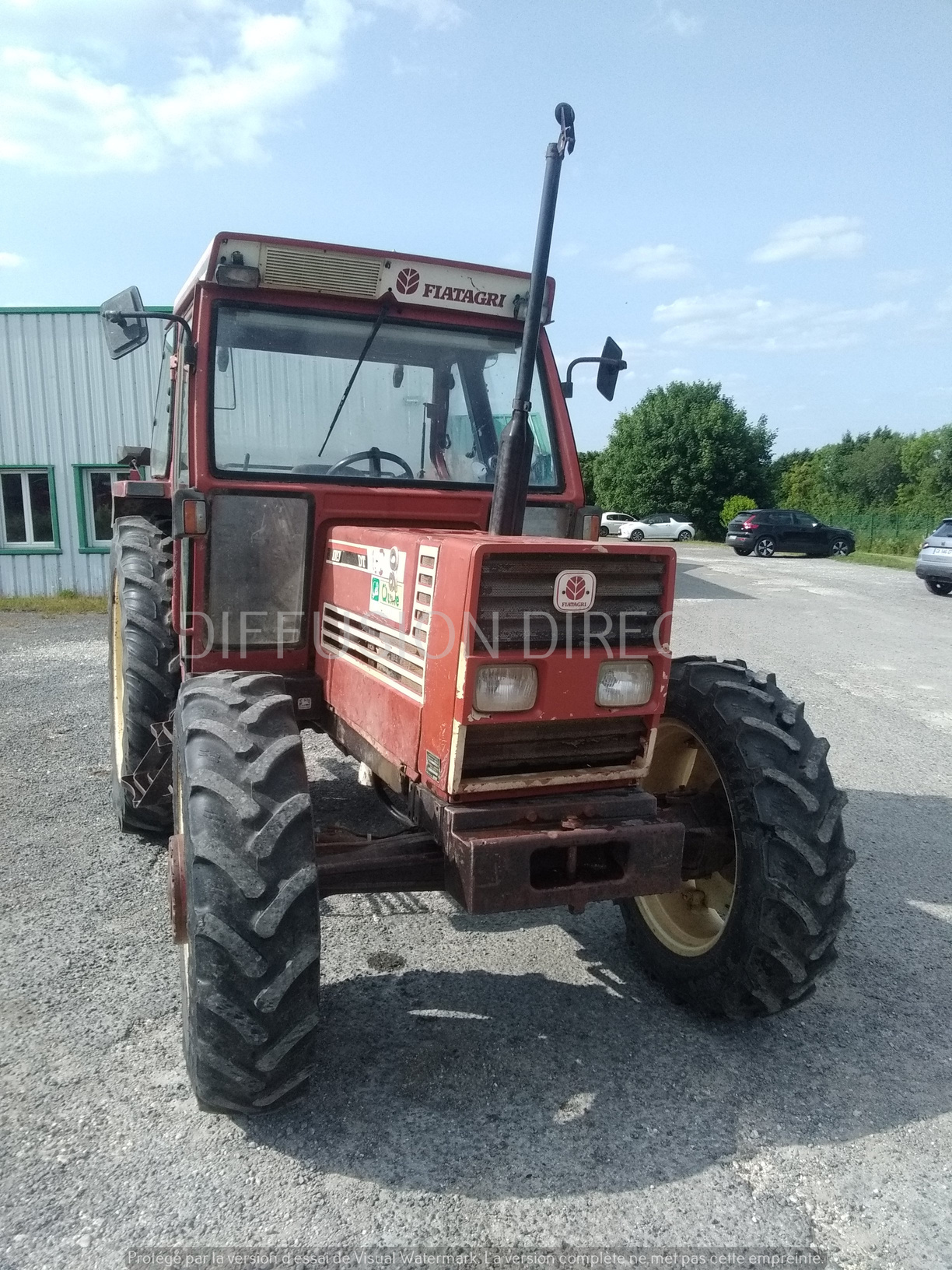 FIAT TRACTEUR AGRICOLE 80-90 DT Tracteur