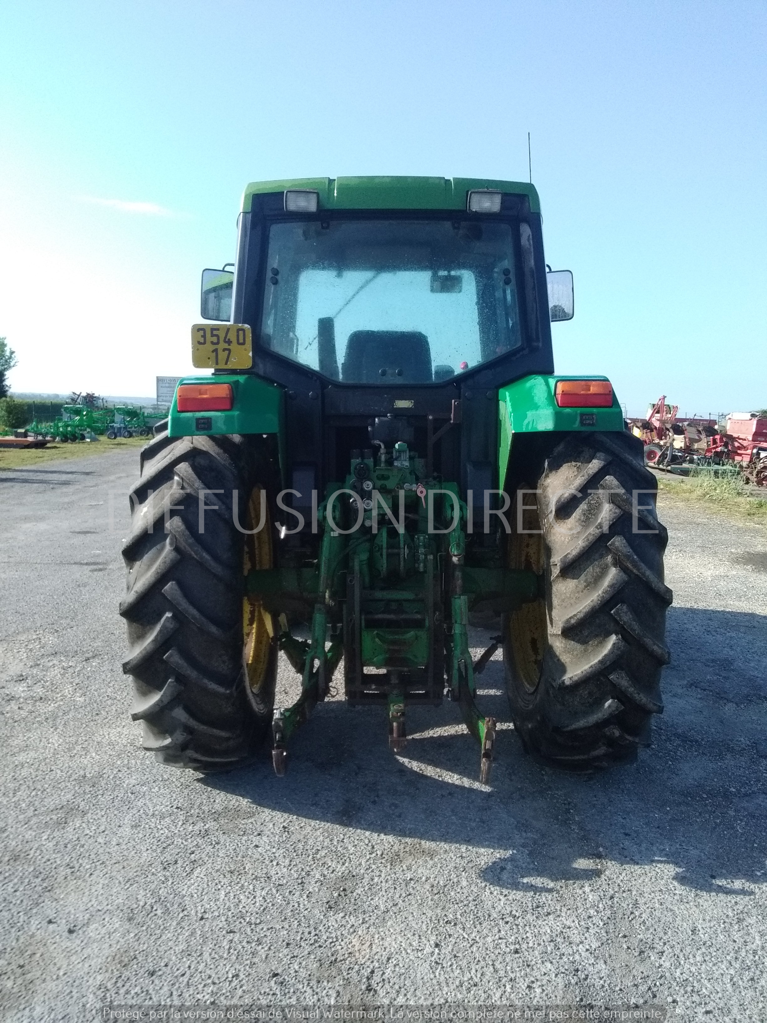 JOHN DEERE TRACTEUR AGRICOLE 6400 Tracteur