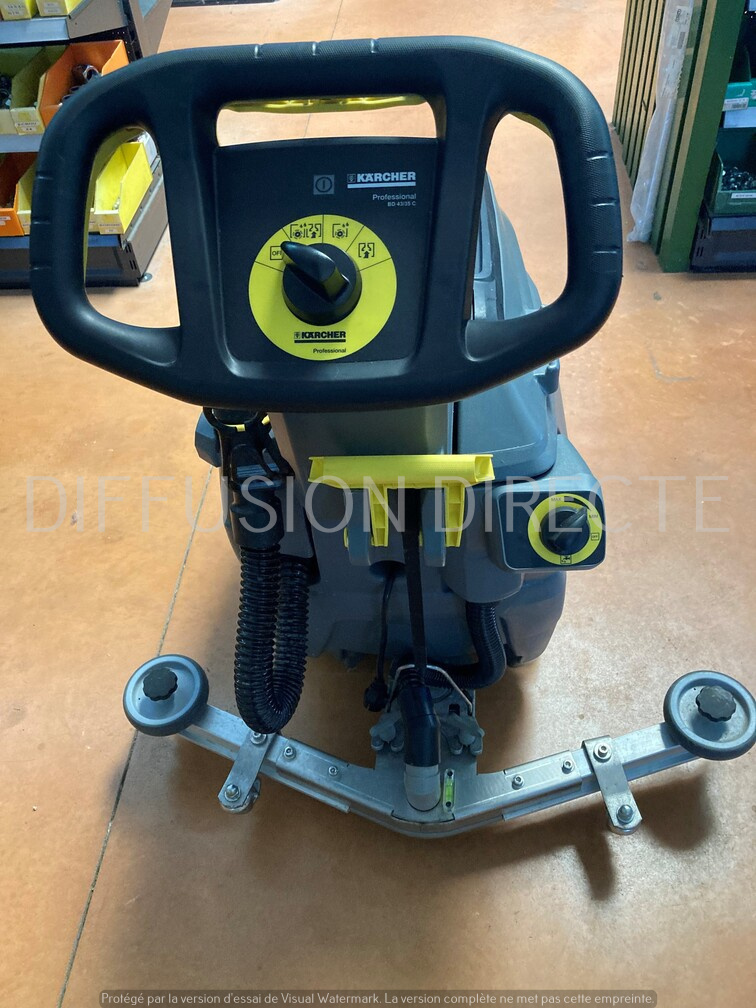 KARCHER AUTOLAVEUSE DE SOL PROFESSIONNELLE BD 43/35 C Divers