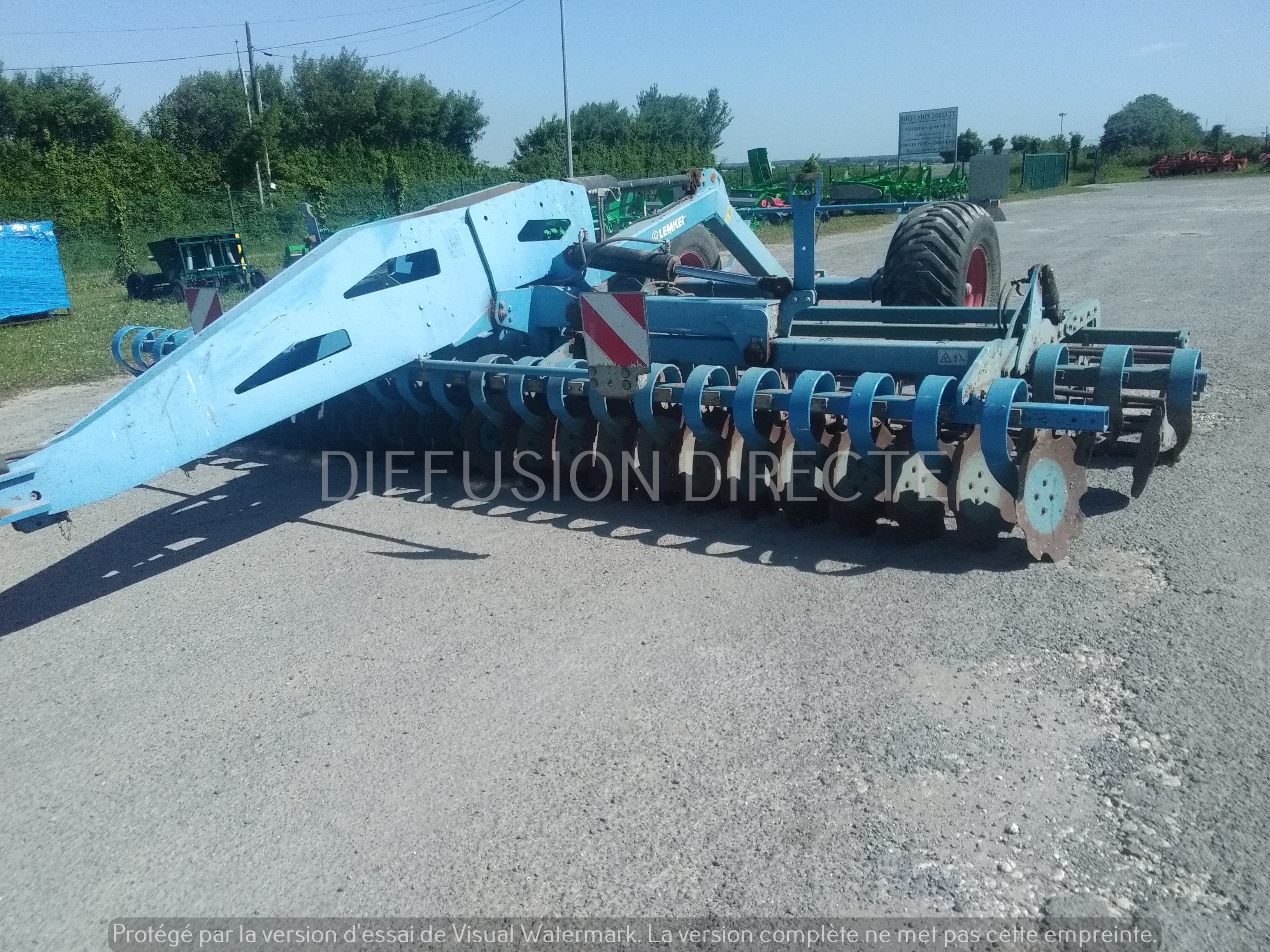 LEMKEN DECHAUMEUR A DISQUES HELIODOR H 8 SF Déchaumeur