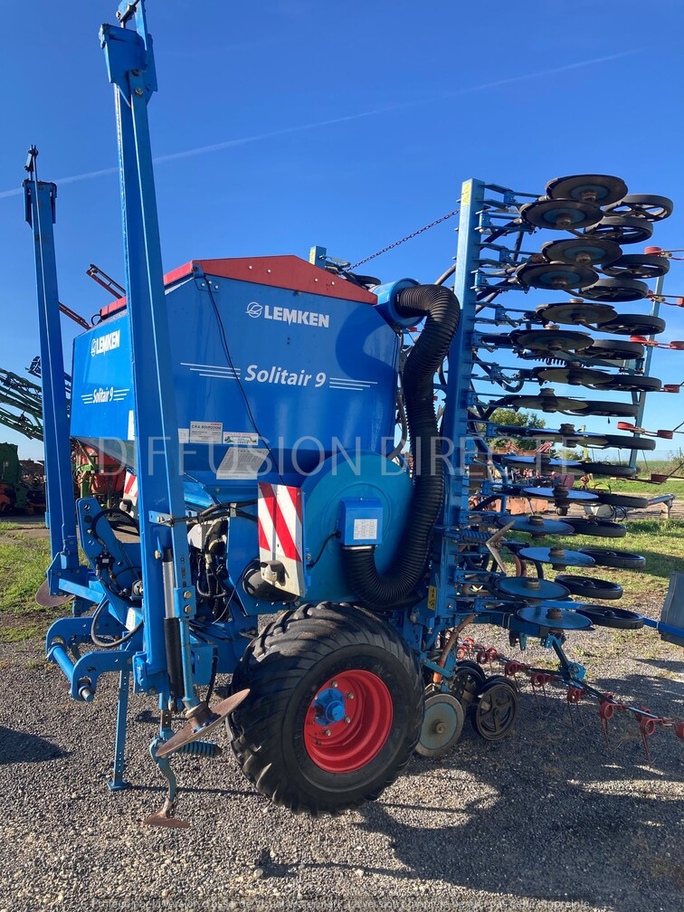 LEMKEN SEMOIR EN LIGNE SOLITAIR 9 Semoir en Ligne