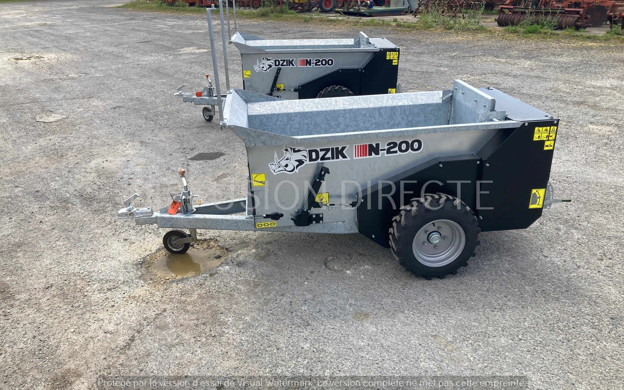 CYNKOMET Epandeur à Fumier et Compost N-200 DZIK Epandeur Fumier, Compost et Engrais