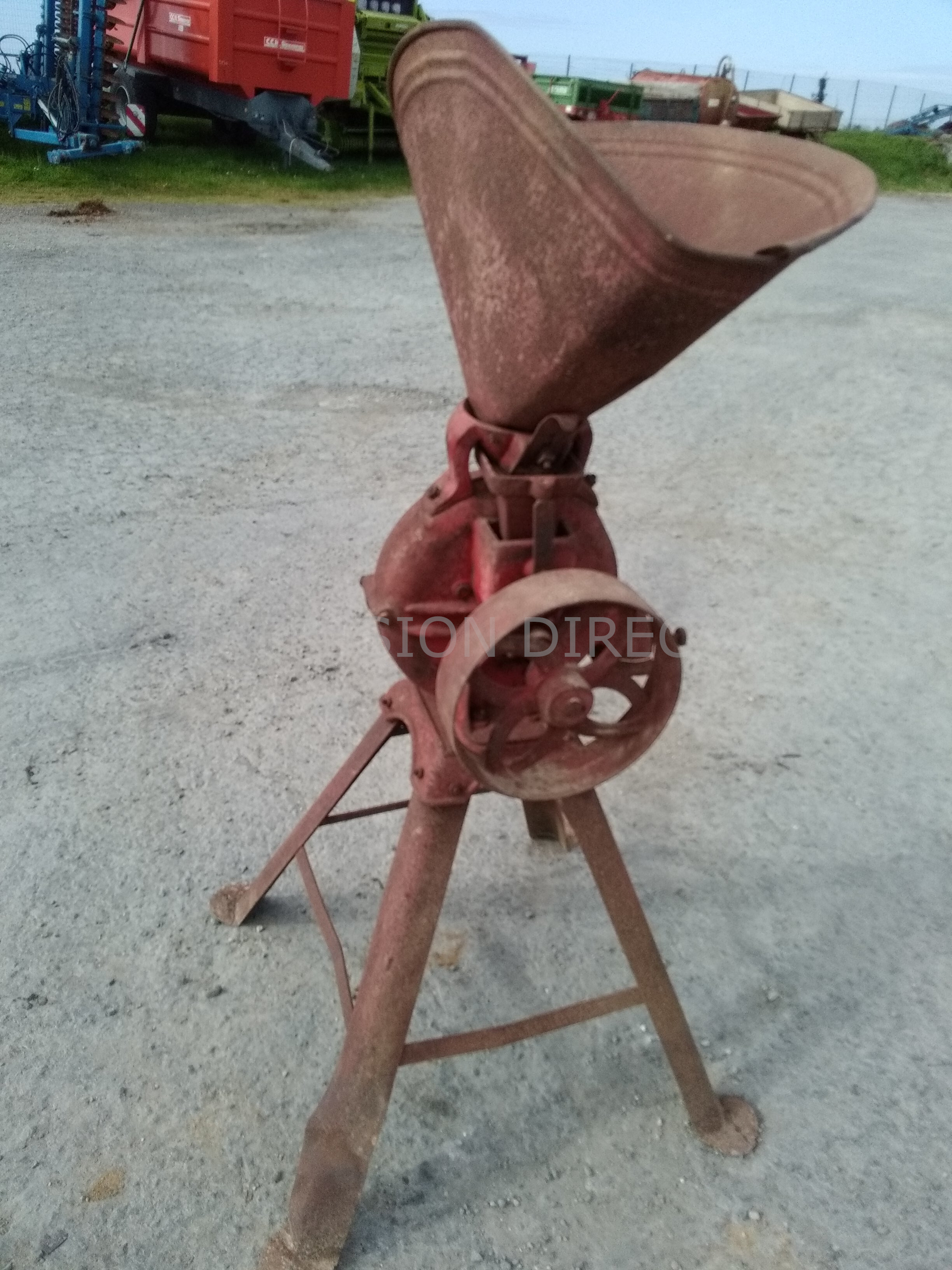  MOULIN A FARINE Divers