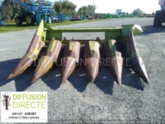 CLAAS CUEILLEUR POUR MOISSONNEUSE 2841 Cueilleur - Coupe - Accessoires