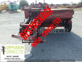 Mc CORMICK PRESSE MOYENNE DENSITE B 47 Presse - Round Baller