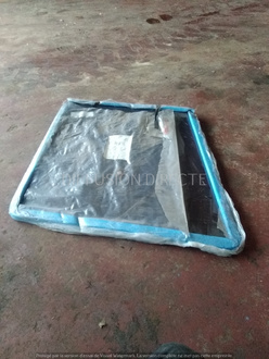  VITRE CABINE : VITRE DE PORTE SUPERIEURE POUR TRACTEURS FIAT Destockage pièces neuves et occasions