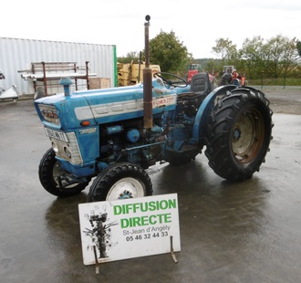 FORD TRACTEUR AGRICOLE 2000 SUPER Tracteur