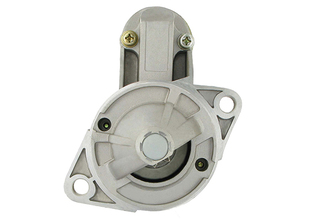 TCM EQUIPMENT DEM60329 Démarreur Industriel