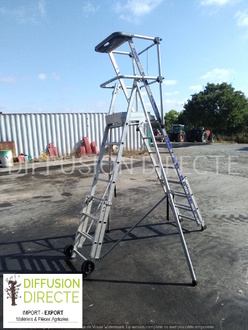 TUBESCA ECHELLE A PLATEFORME F 80250 Divers