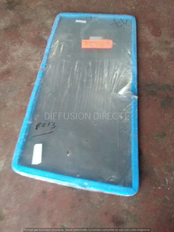  VITRE CABINE : VITRE DE PARE-BRISE POUR TRACTEURS FIAT Destockage pièces neuves et occasions